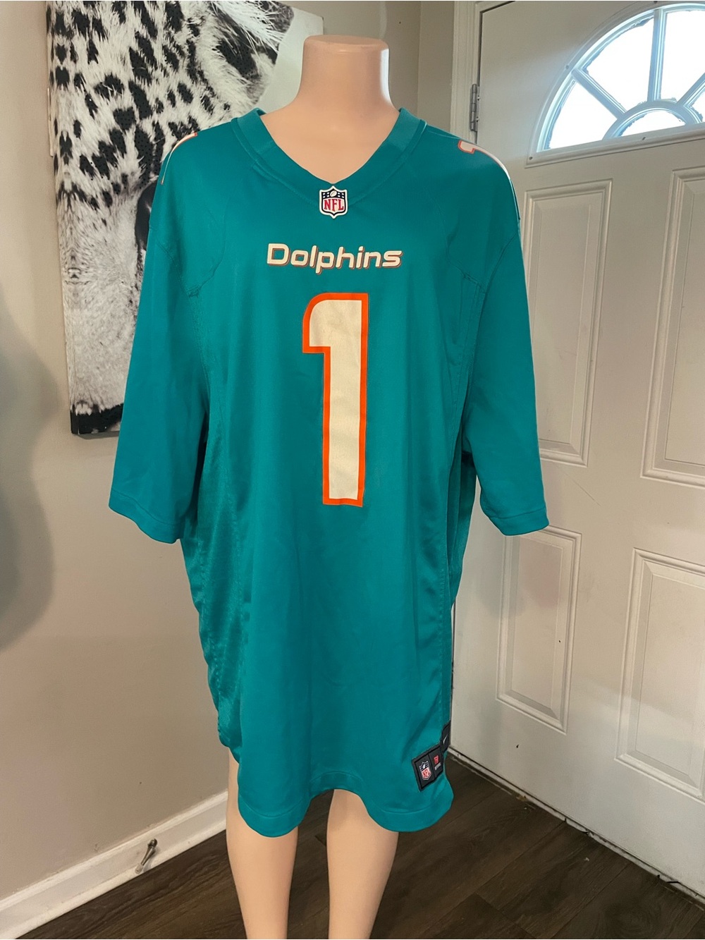 Nike Miami Dolphins Tua Tagovailoa #1 home game jersey men size 2XL top